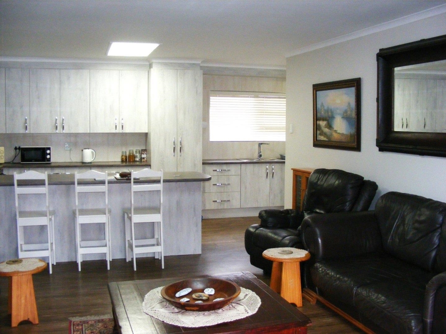 3 Bedroom Property for Sale in Paradise Beach Eastern Cape